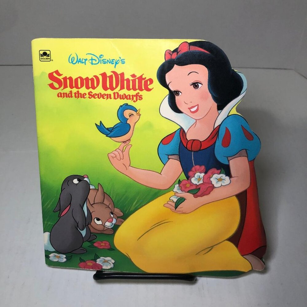 Walt Disney’s Snow White And The Seven Dwarfs 1992 Vintage Shaped Golden Books